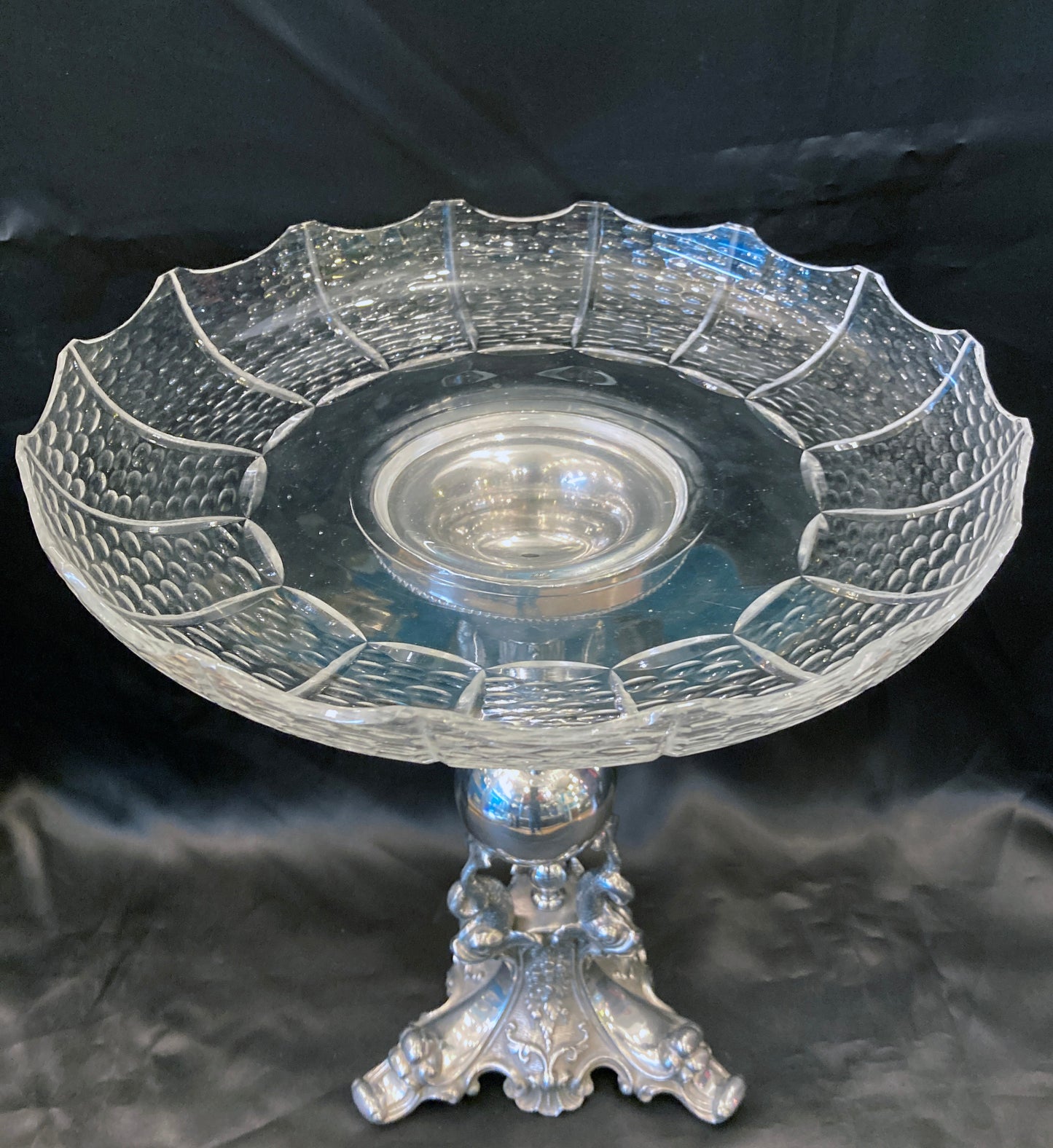 Antique silver plated centre piece with cut glass bowl