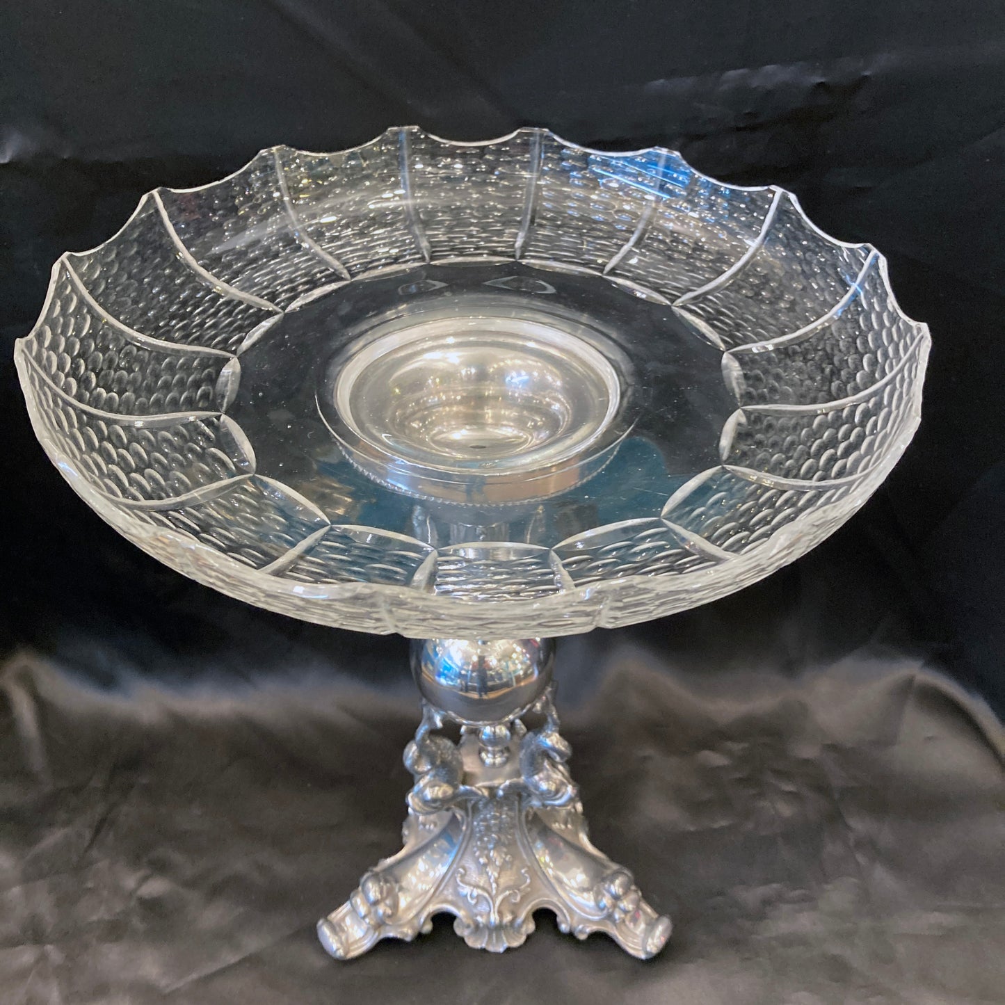 Antique silver plated centre piece with cut glass bowl