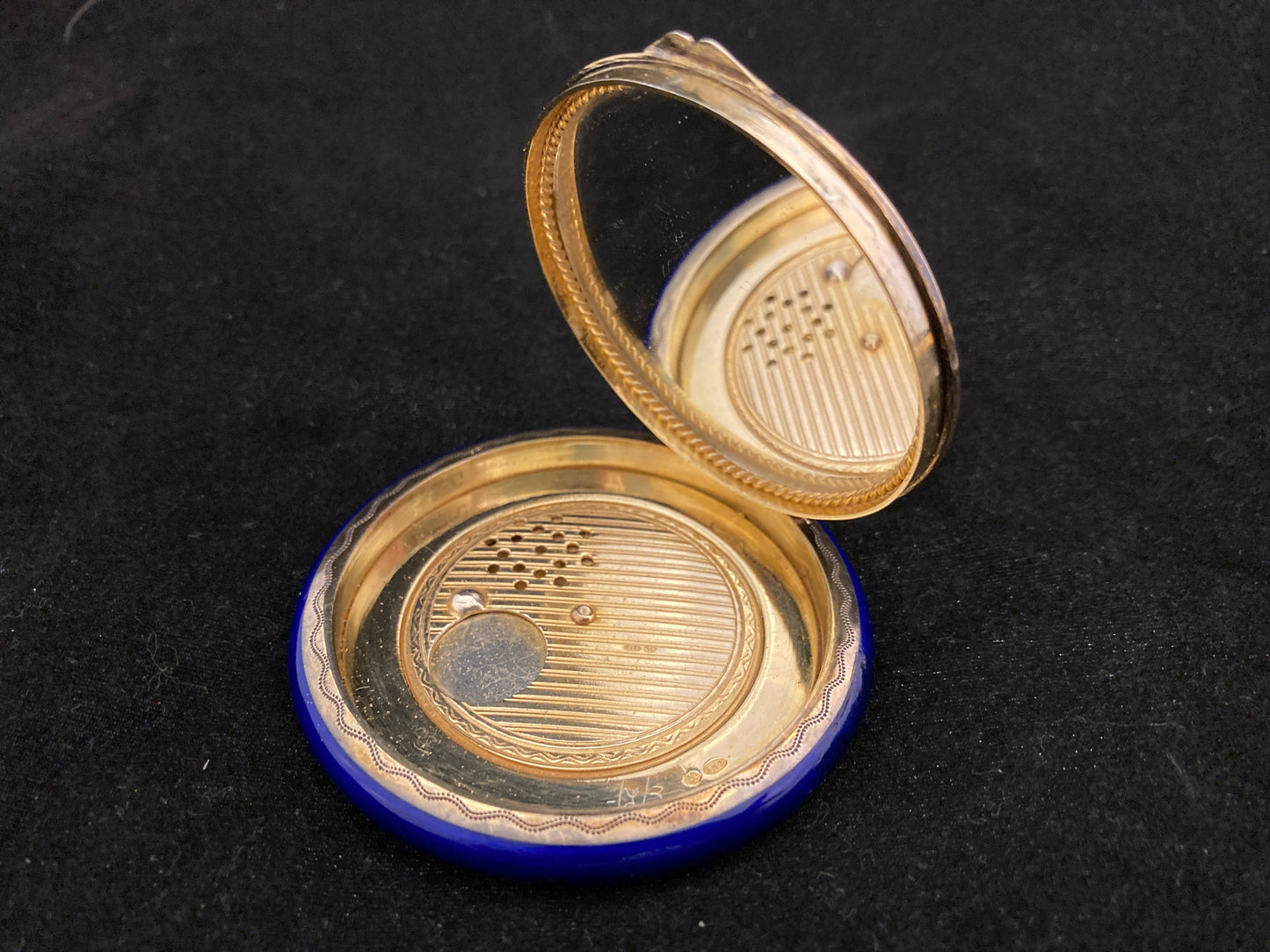 Sterling silver finely painted enamel compact