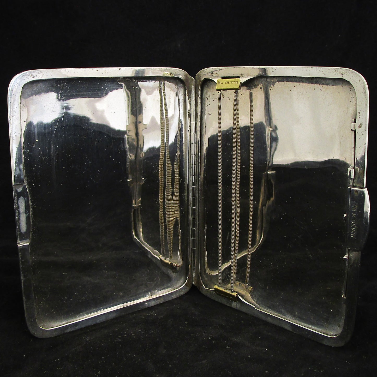 Oriental high grade silver cigarette case