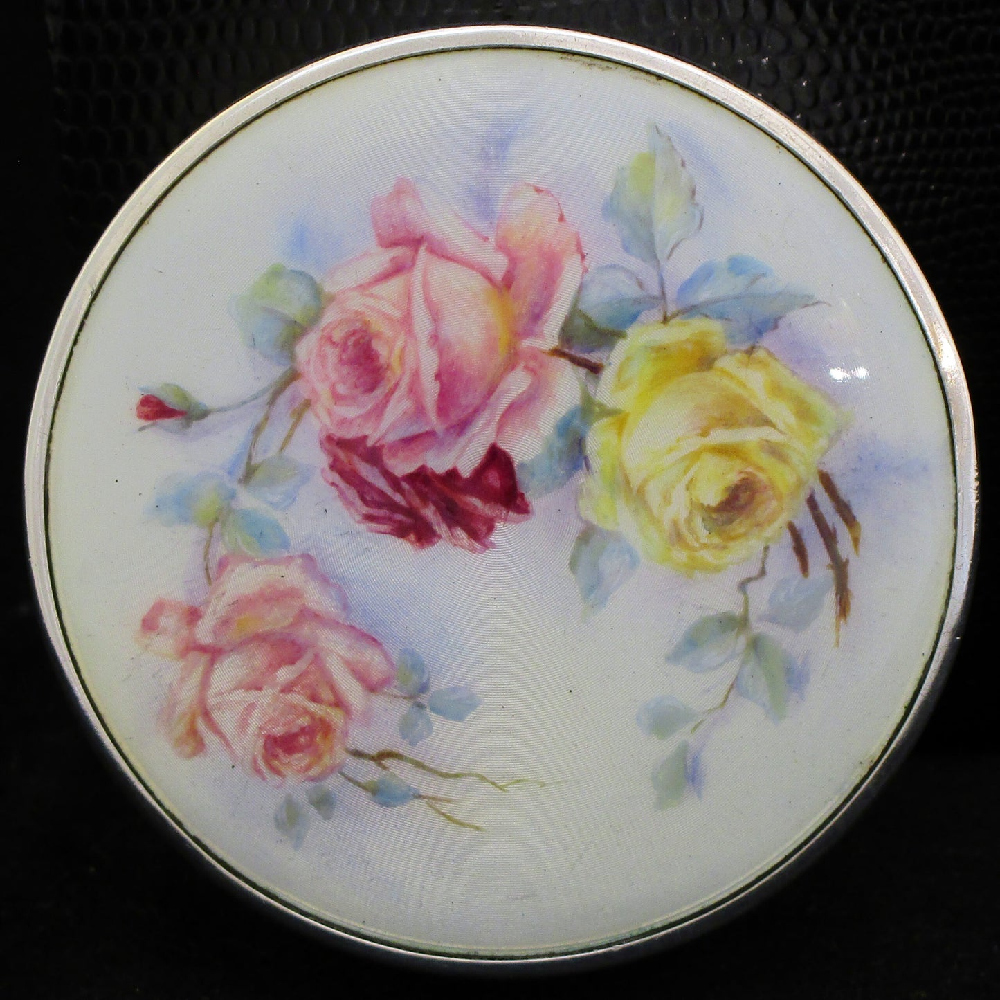 Sterling Silver enamel box/compact with hand painted Roses.