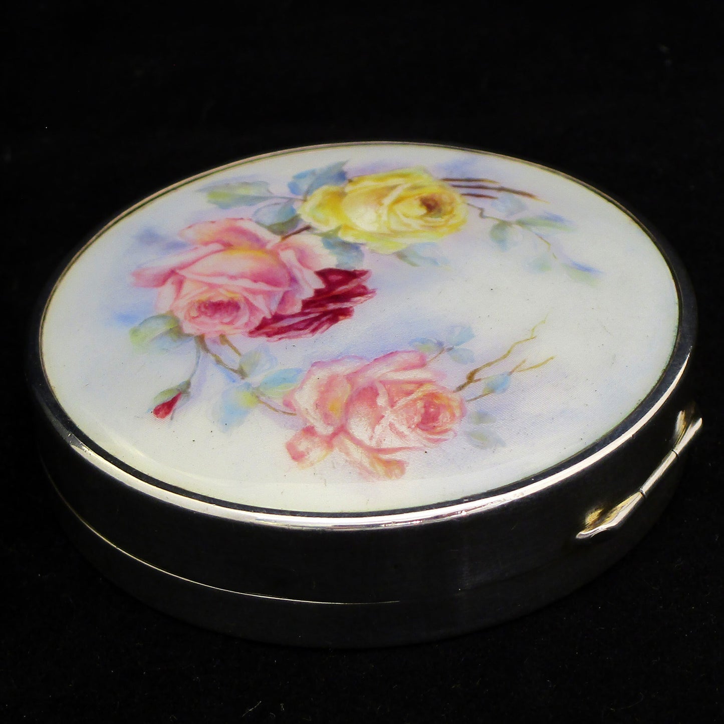 Sterling Silver enamel box/compact with hand painted Roses.