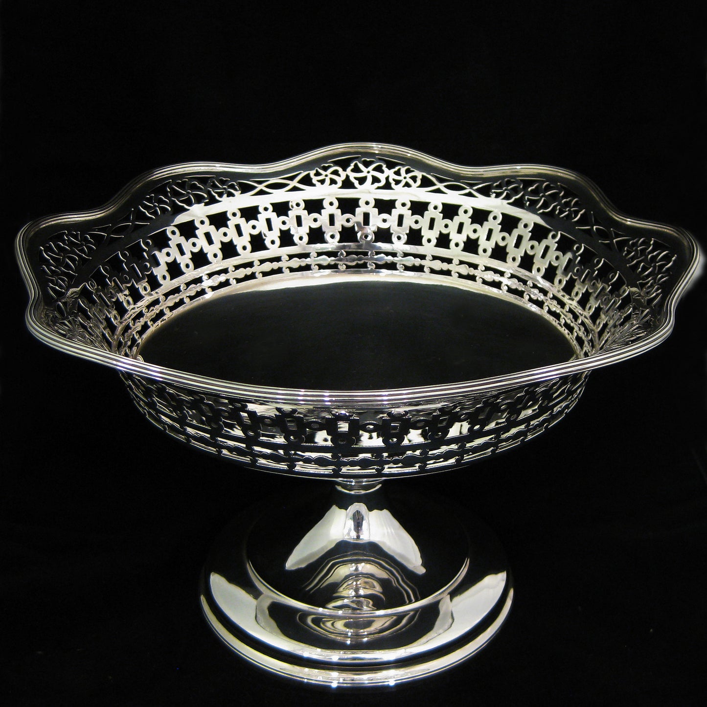 A Large silver tazza by Elkington