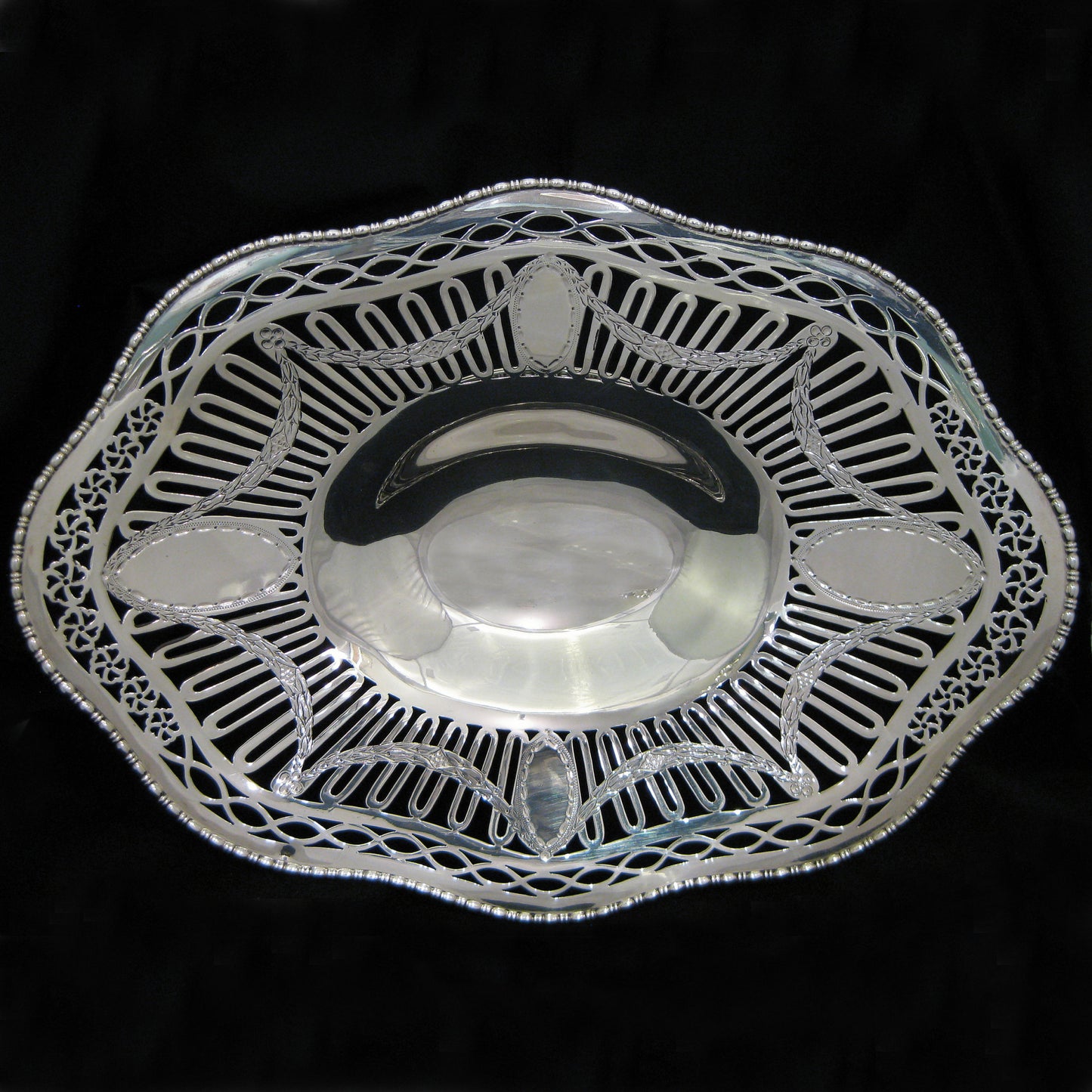A stunning silver tazza.
