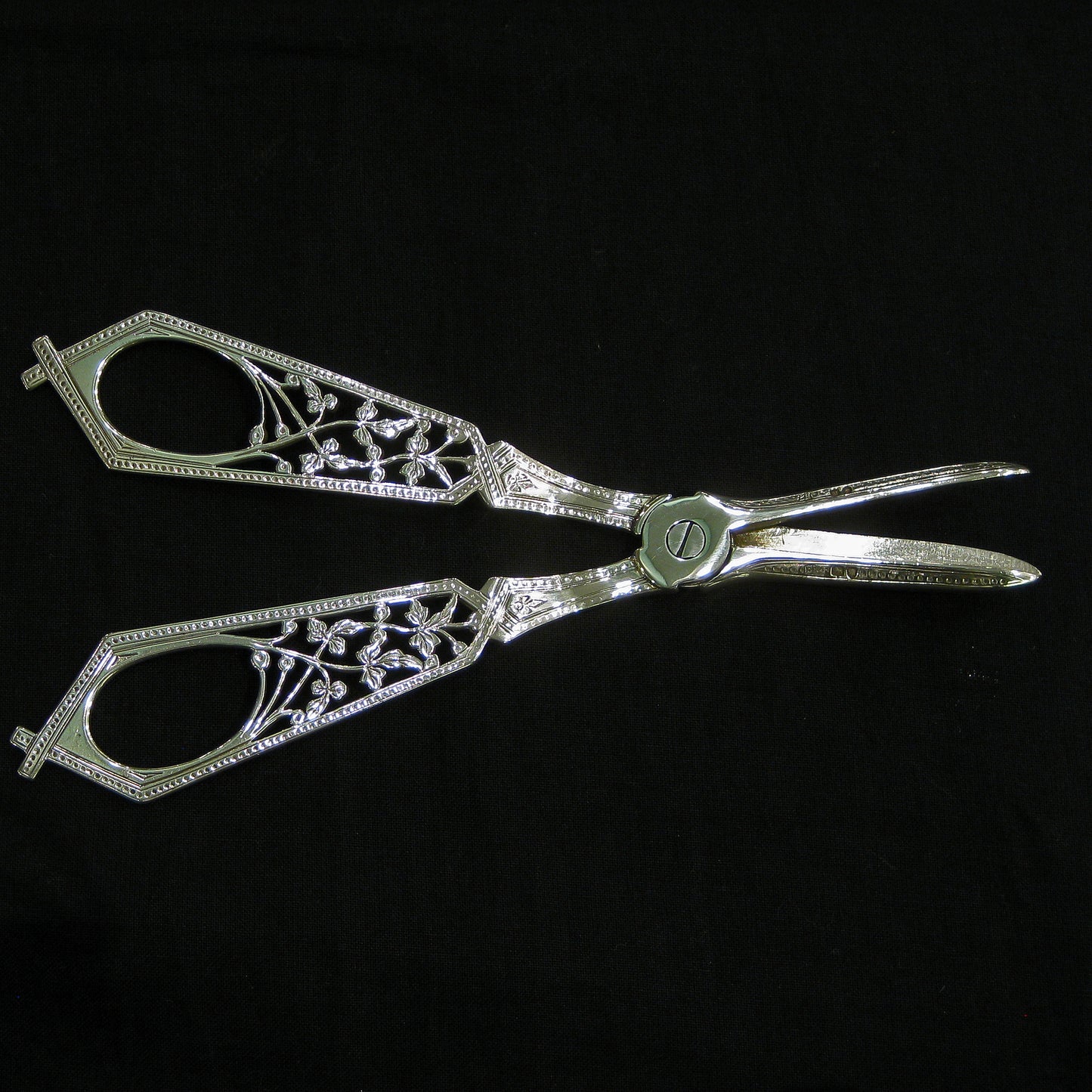 Silver grape scissors by William Hutton & sons