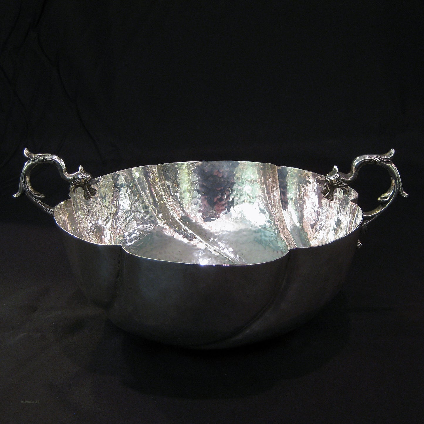 Arts & Crafts hand crafted silver bowl