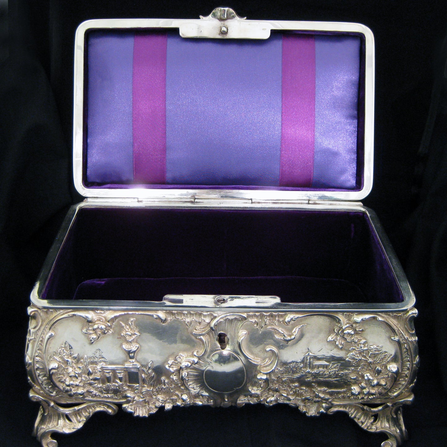 Rare Large electrotype jewellery box