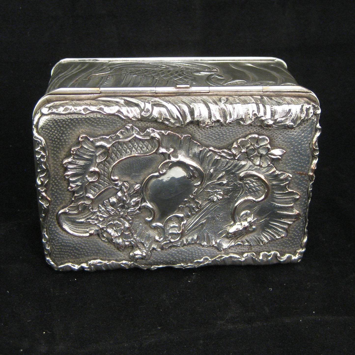 An art Nouveau Electrotype jewelry box