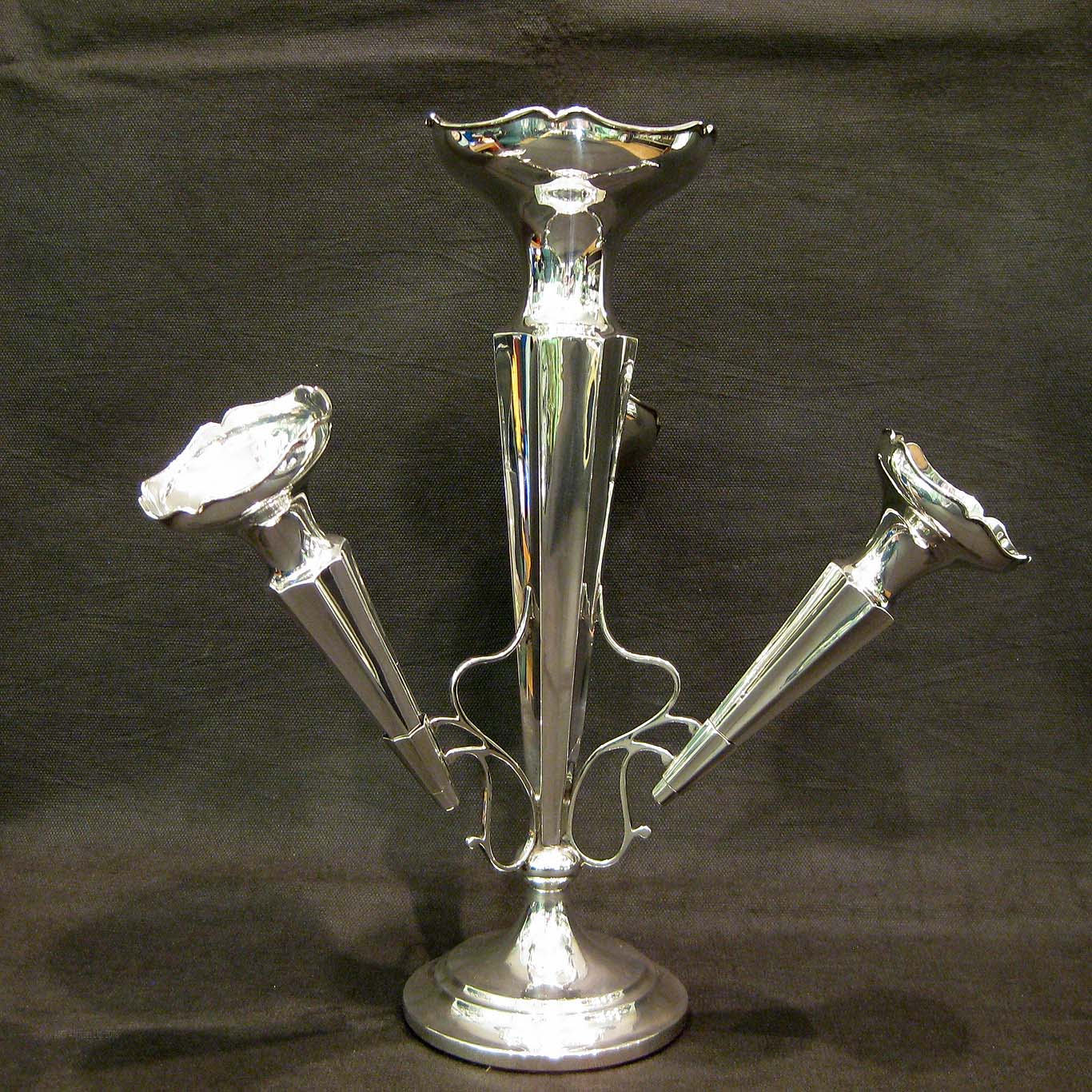 Sterling silver 4 flute epergne.