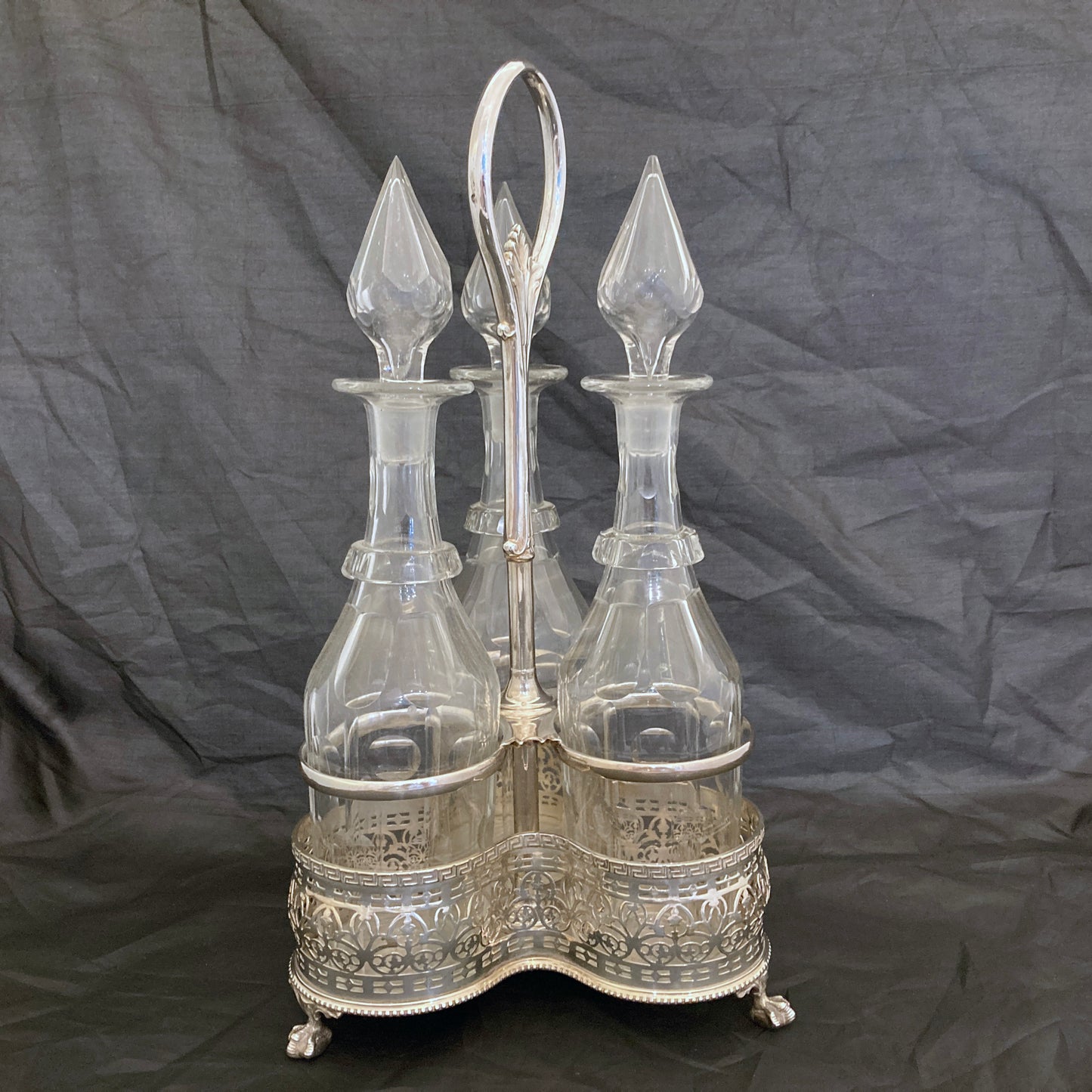silverplated 3-Bottle Liqueur Decanter Stand Sheffield 1890