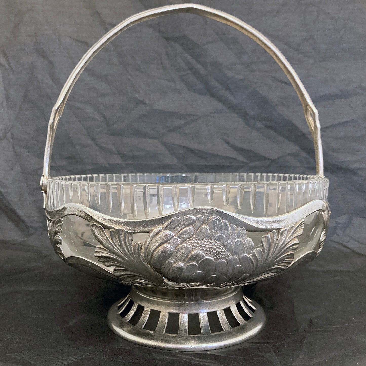 Art Nouveaux WMF fruit bowl silverplated German c.1900