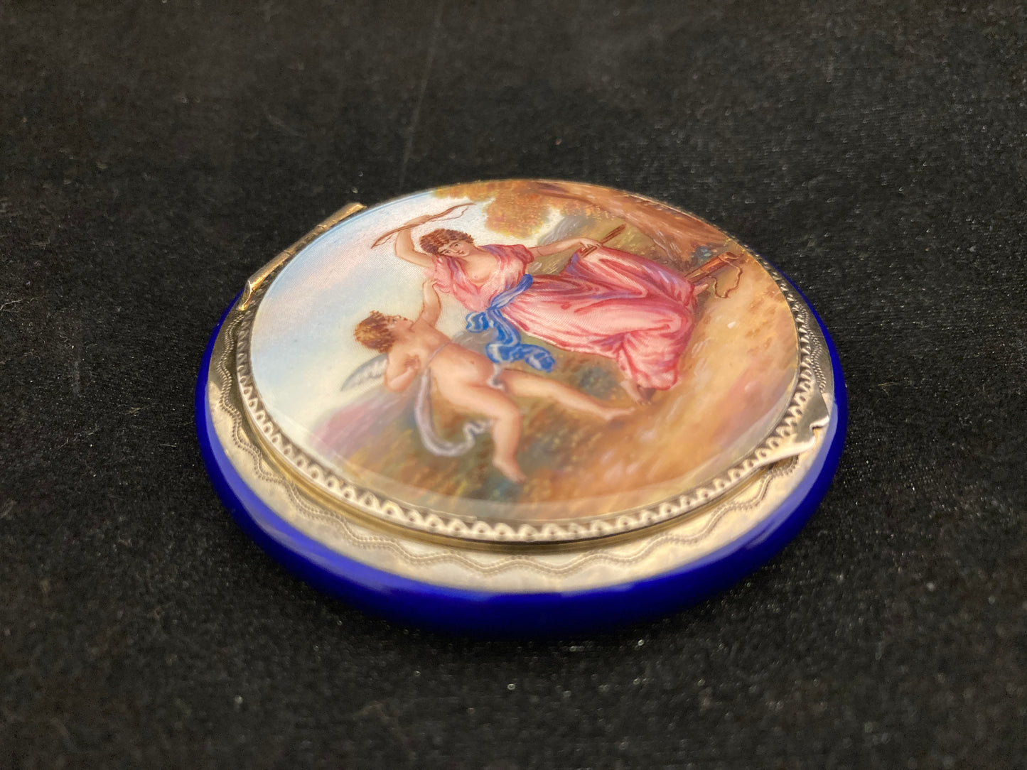 Sterling silver finely painted enamel compact