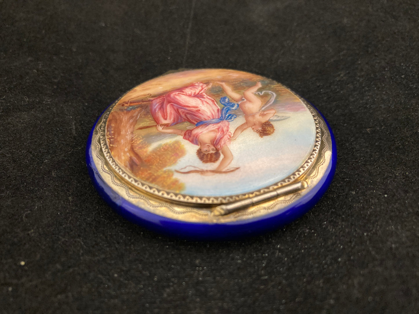 Sterling silver finely painted enamel compact