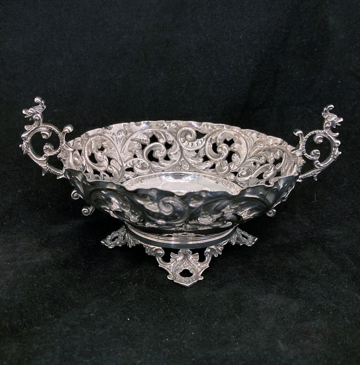 Pierced sterling silver Bon Bon dish