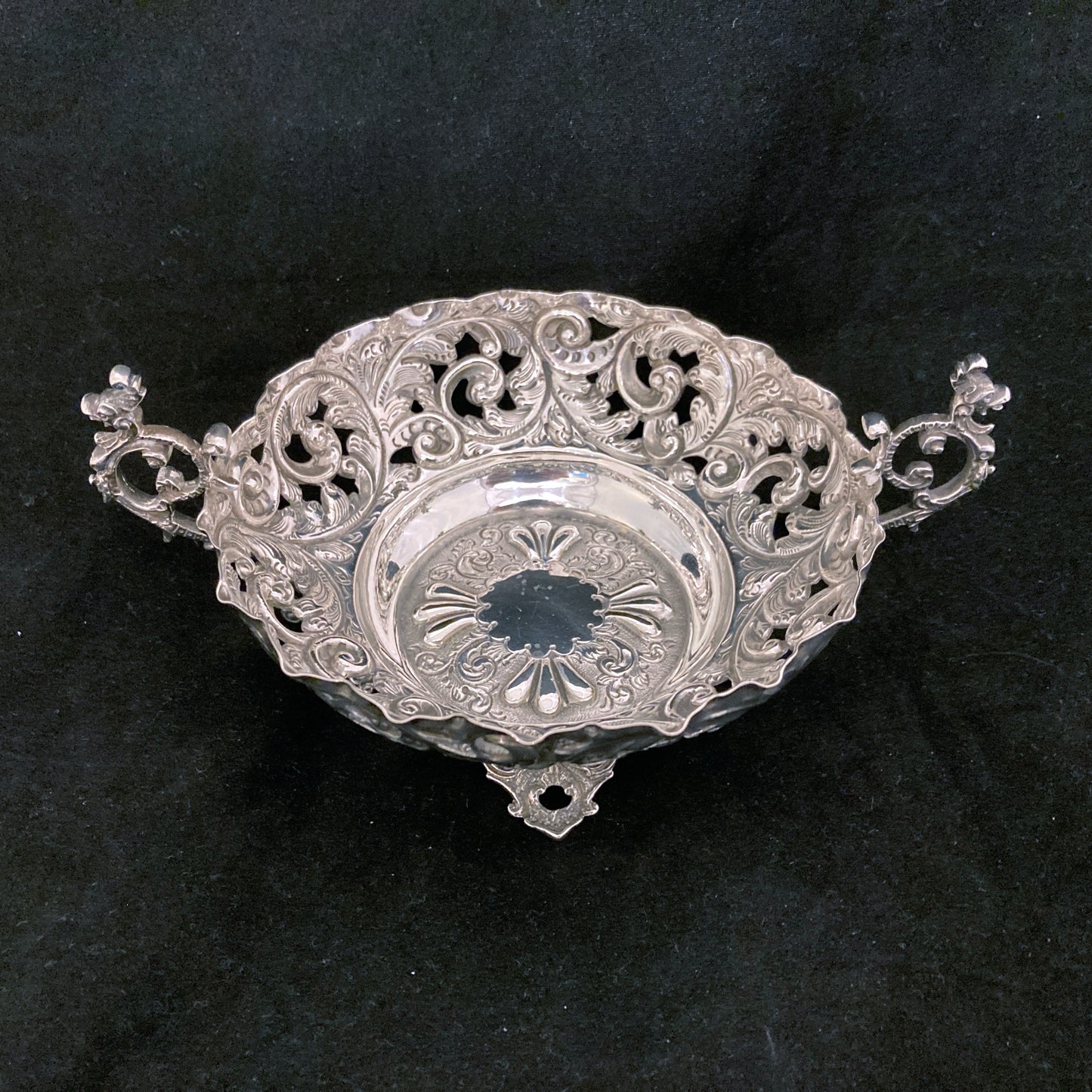 Pierced sterling silver Bon Bon dish