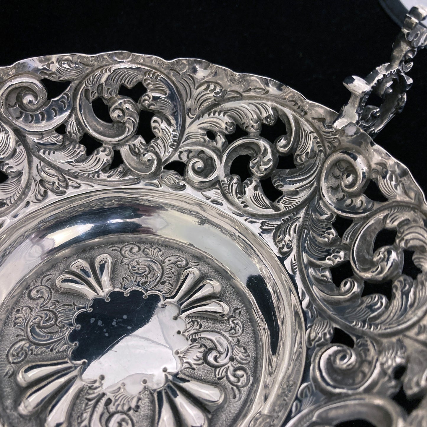 Pierced sterling silver Bon Bon dish