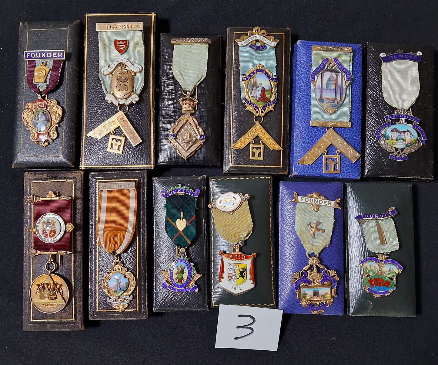 Large Masonic collection of Medals ,Badges ,jewels and paraphernalia