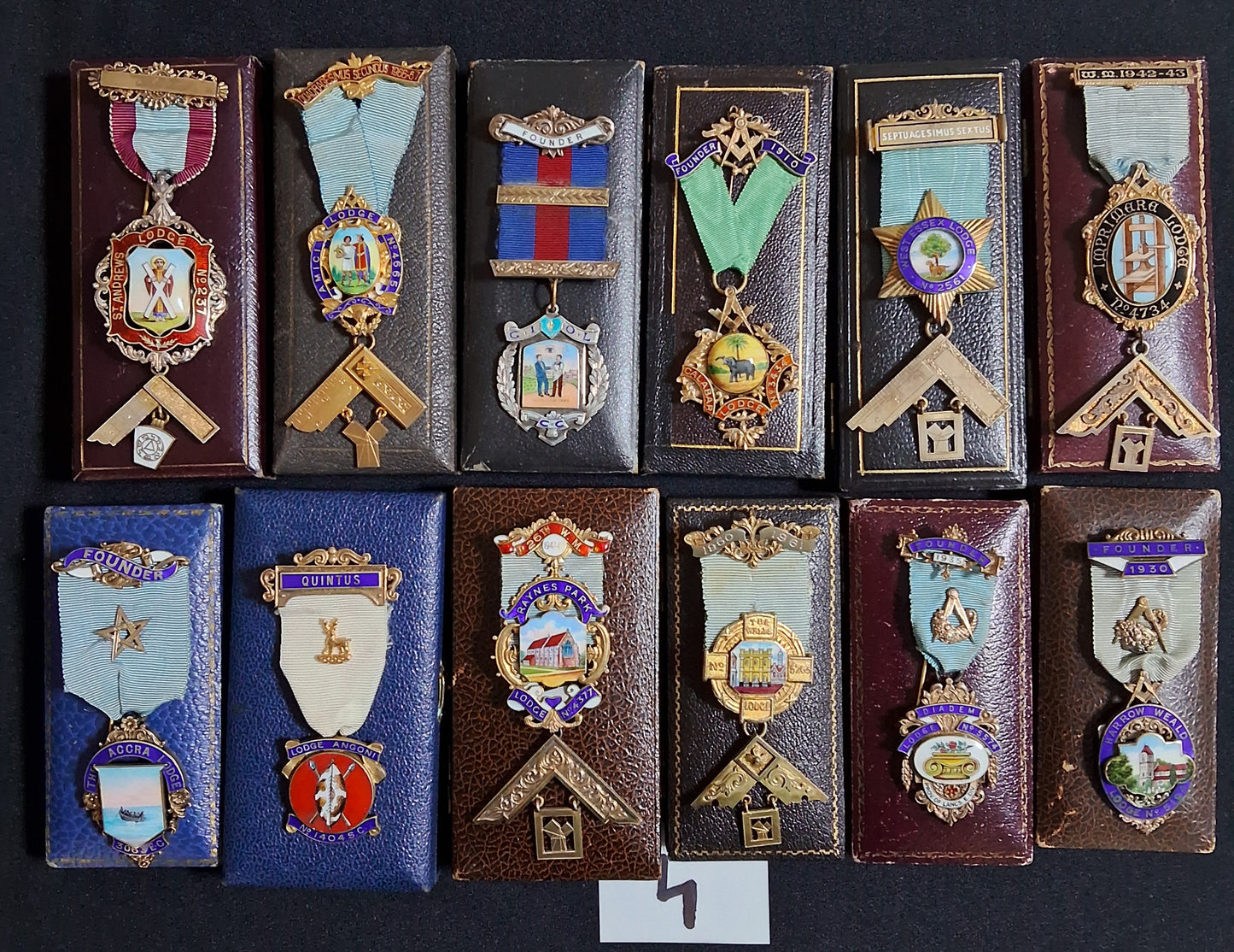 Large Masonic collection of Medals ,Badges ,jewels and paraphernalia