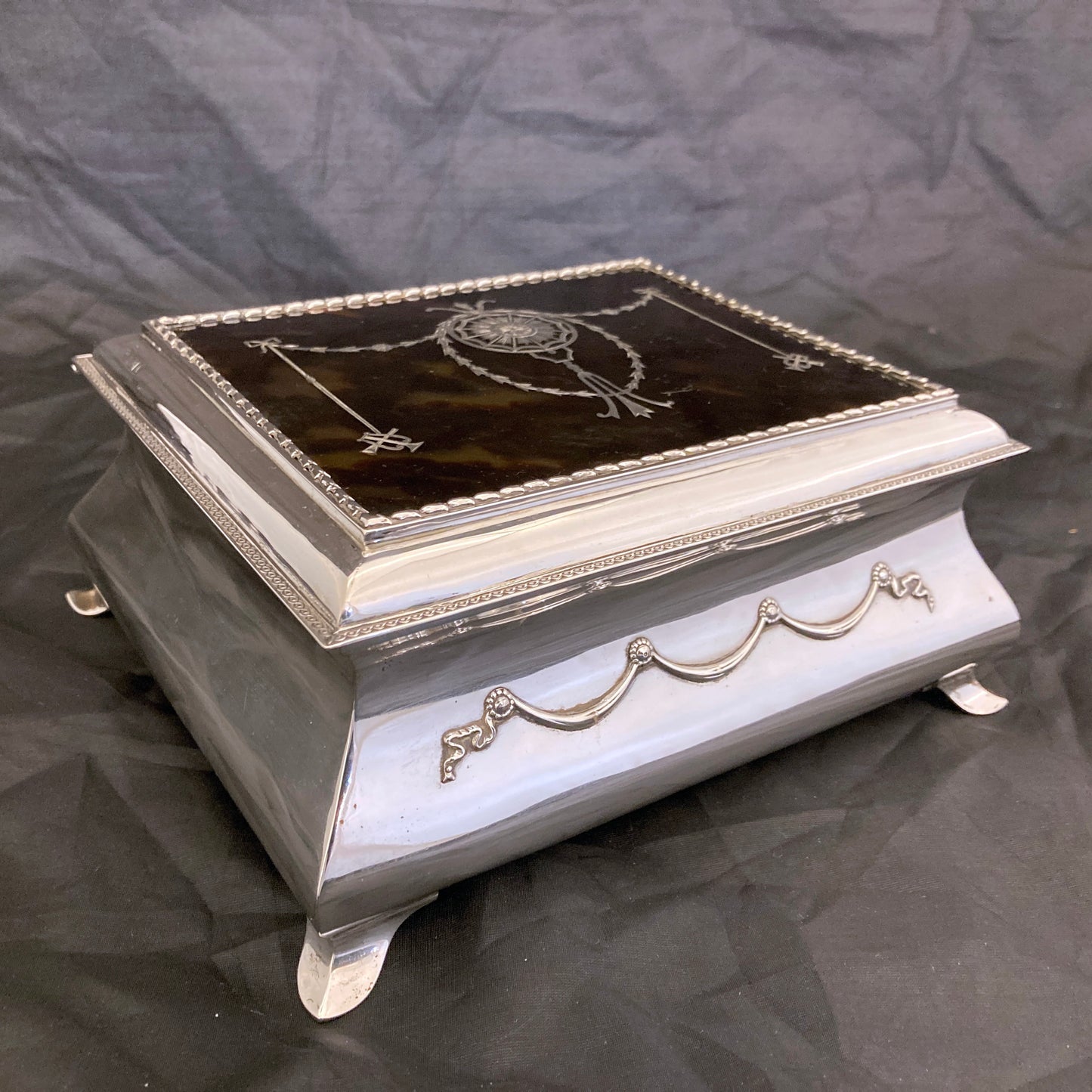Large Solid Silver Pique Inlaid Jewellery Box - William Comyns London 1906