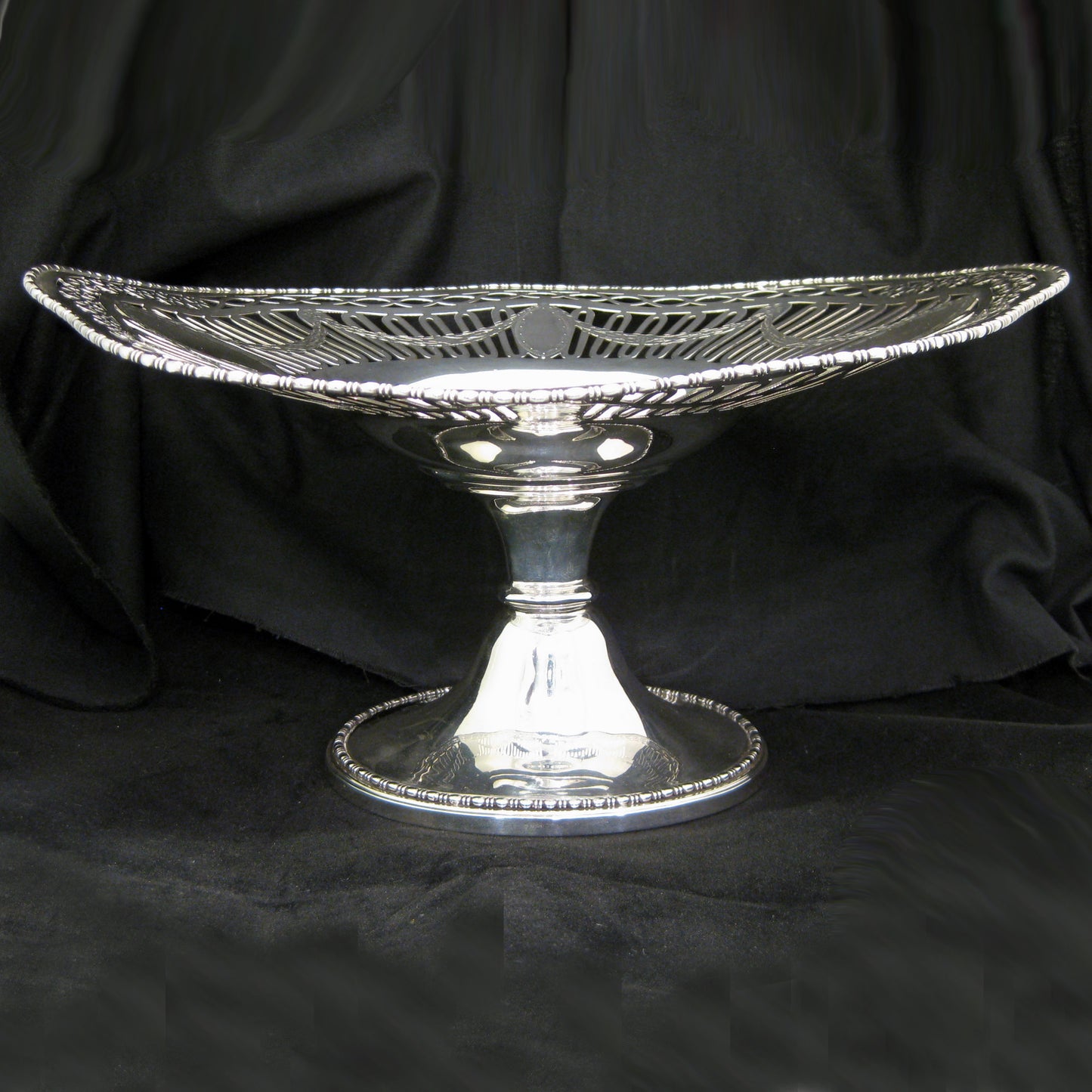 A stunning silver tazza.